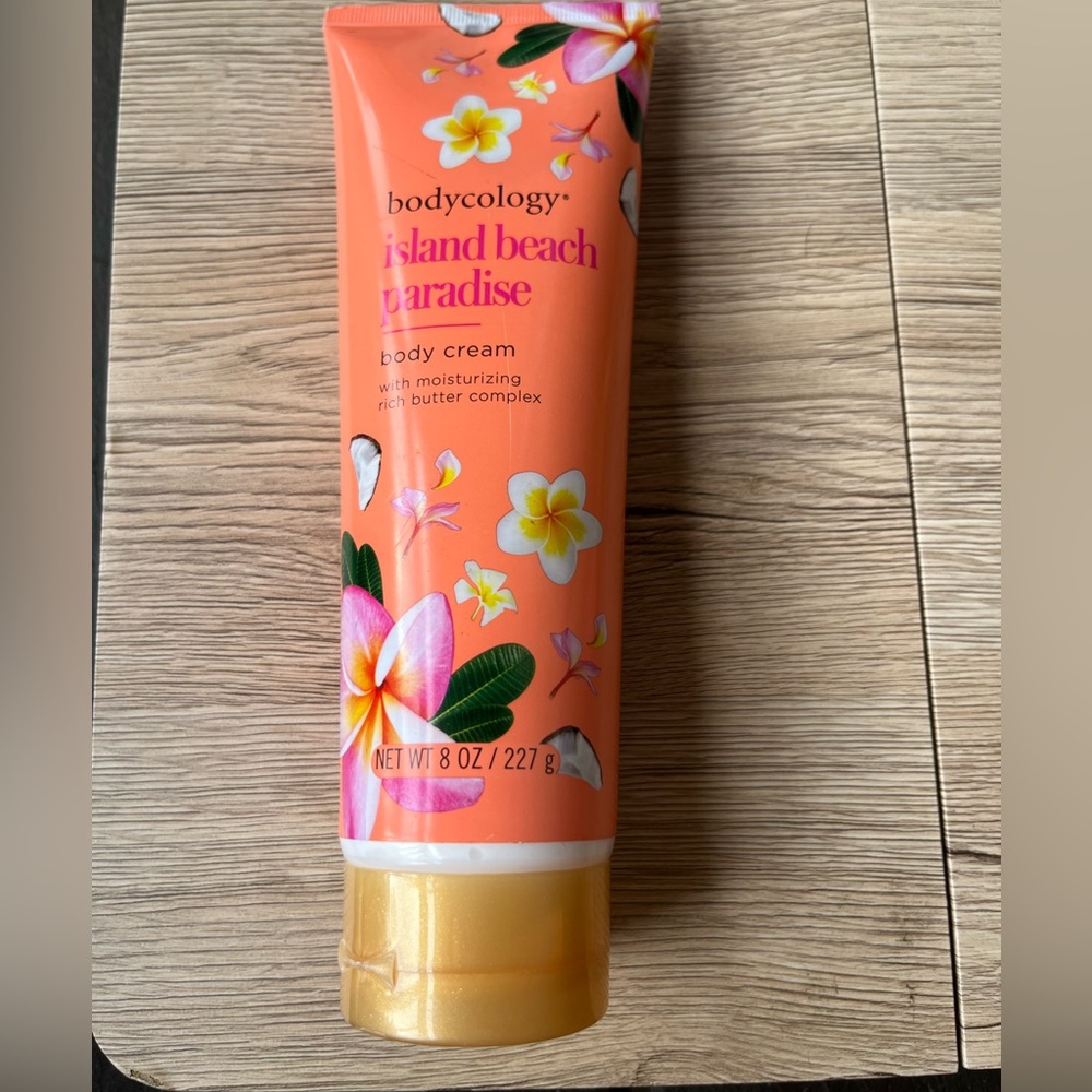 Bodycology Island Beach Paradise Rich Butter Complex Moisturizing Body Cream 8oz